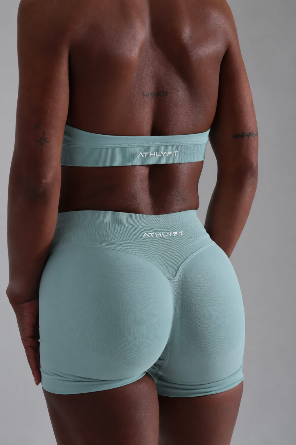 Core Halter Bra - Aura