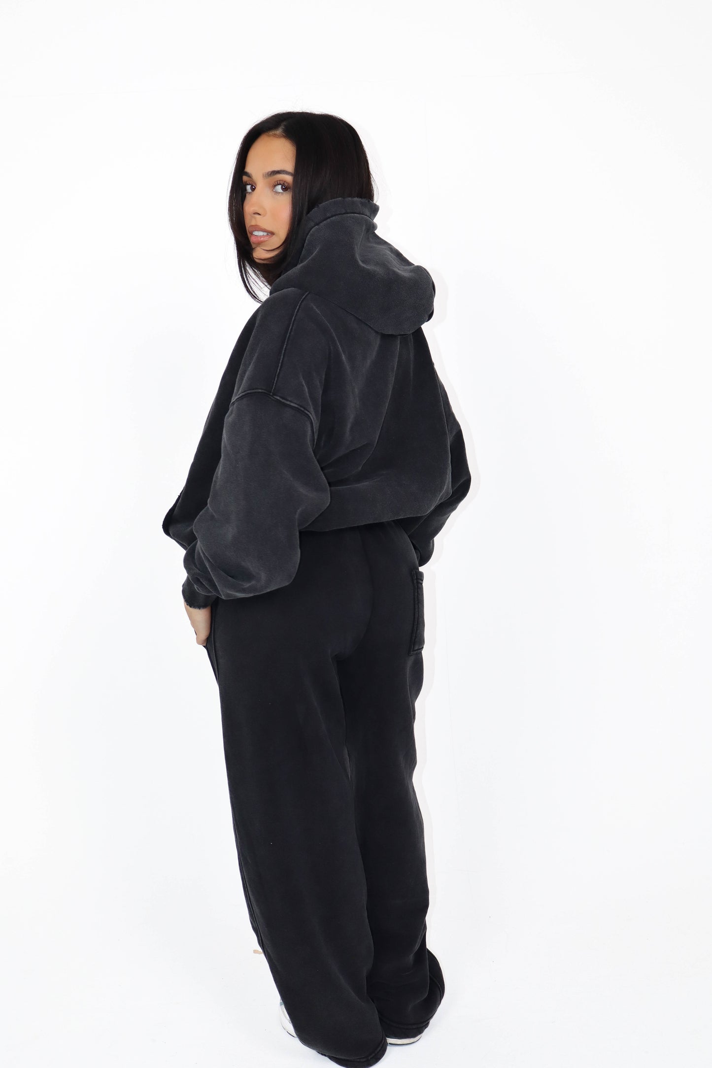 Stonewash Oversized Heavyweight Wide-Leg Jogger - Washed Black