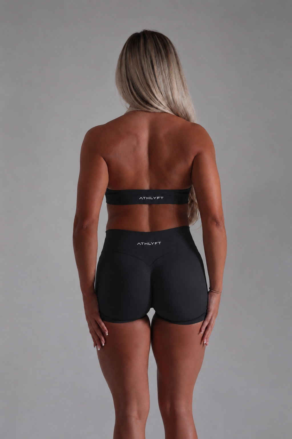Core Shorts - Jet