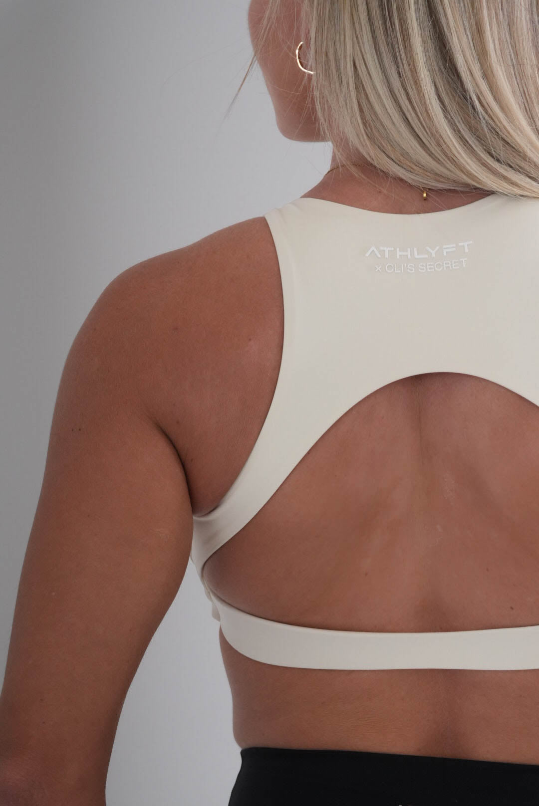 ATHLYFT x Cli's Secret High Neck Bra - Soft Ivory
