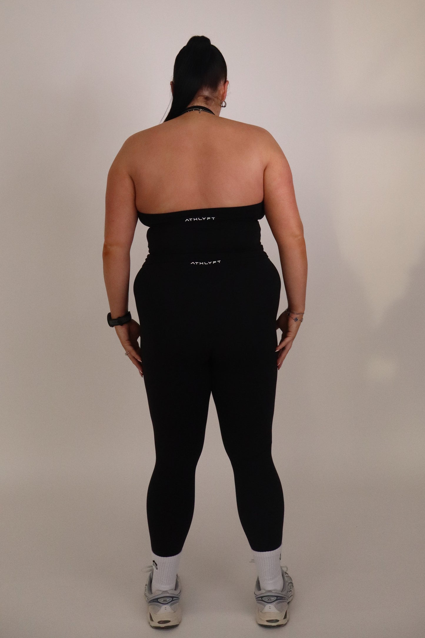 Cloudflow Leggings - True Black