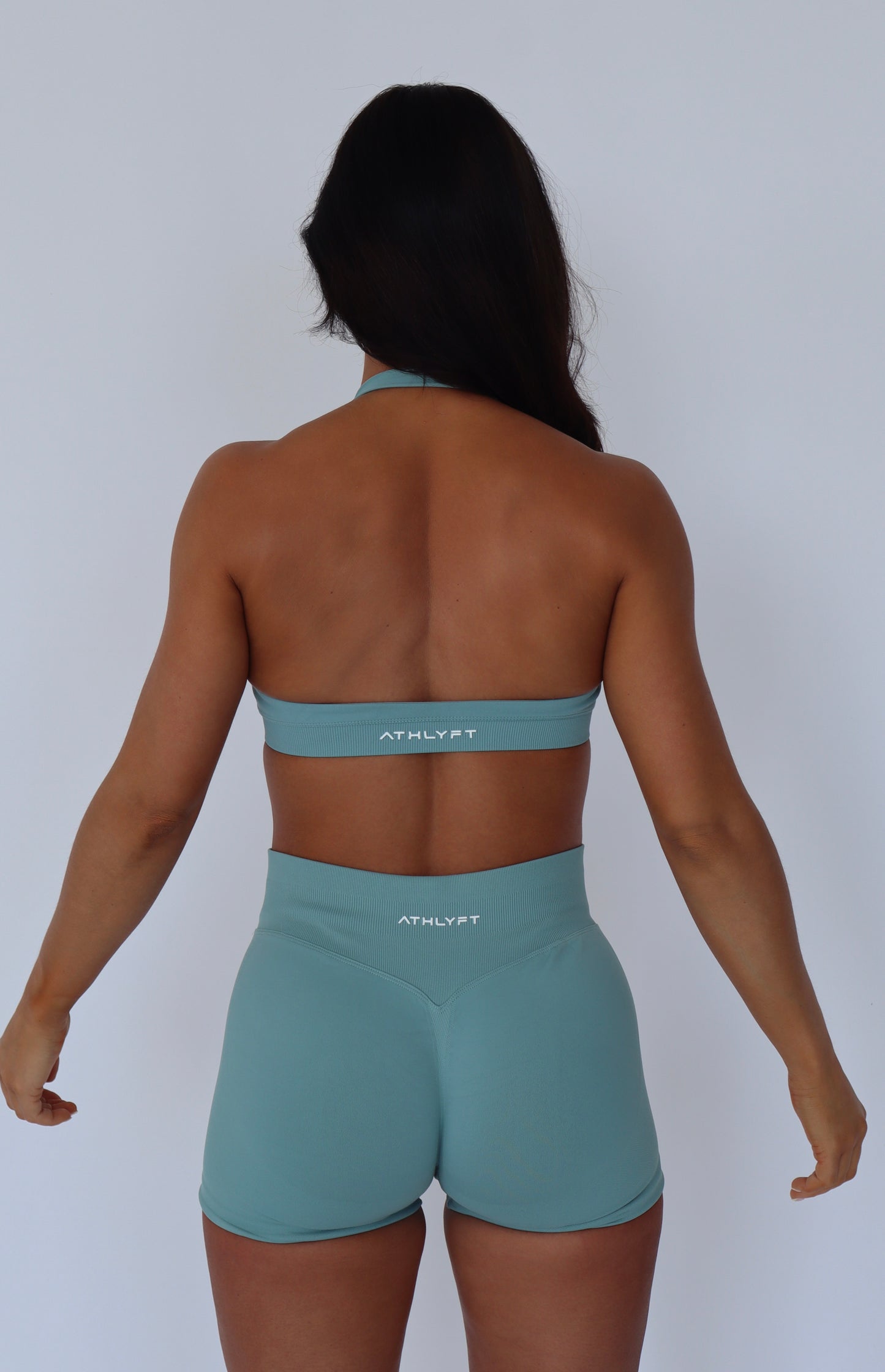 Core Shorts - Aura
