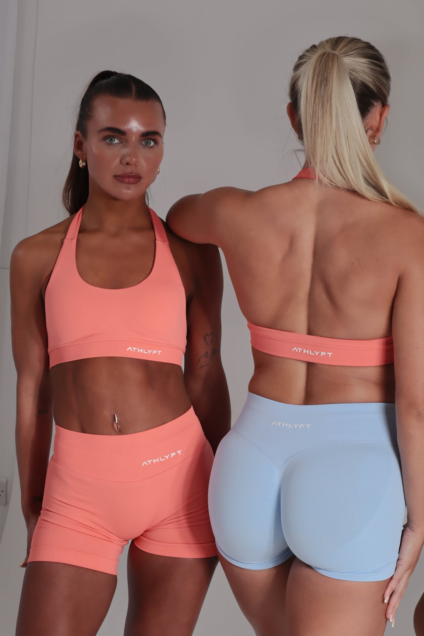 Core Halter Bra - Coral