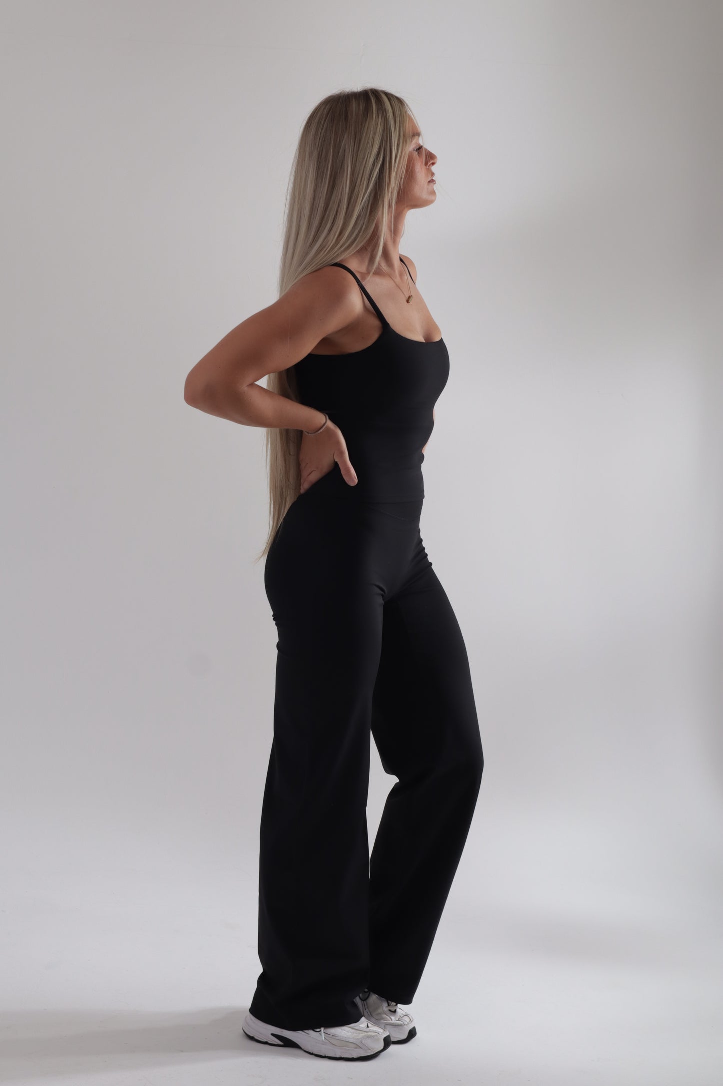 Cloudflow Straight Leg Bottoms - True Black