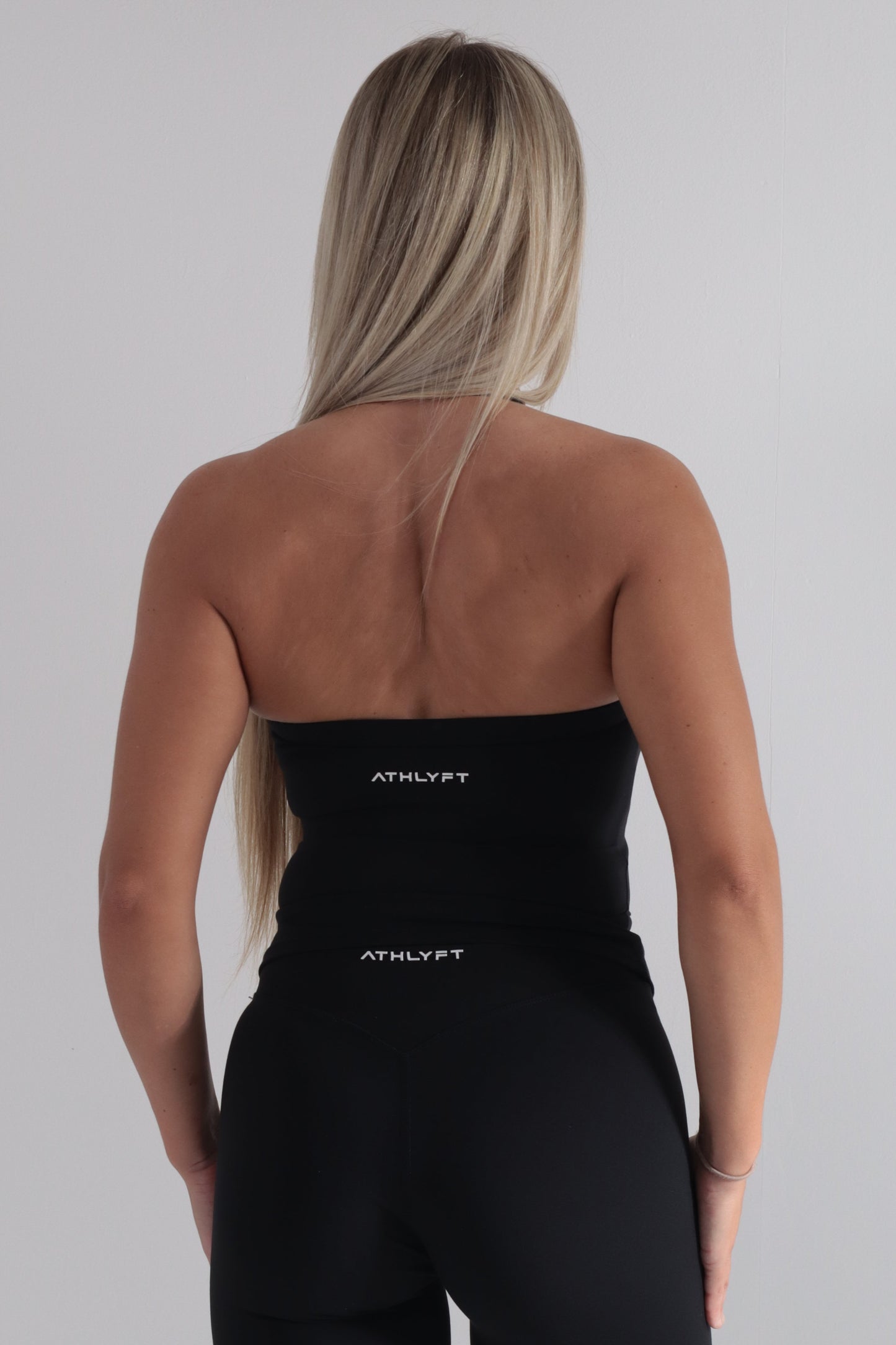 Cloudflow Halter Vest - True Black