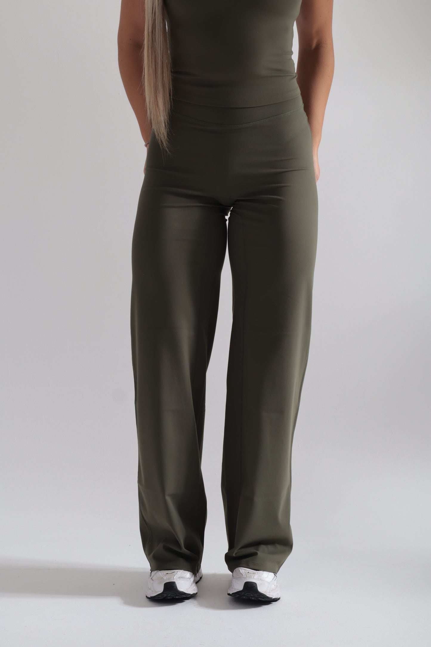 Cloudflow Straight Leg Bottoms - Classic Khaki