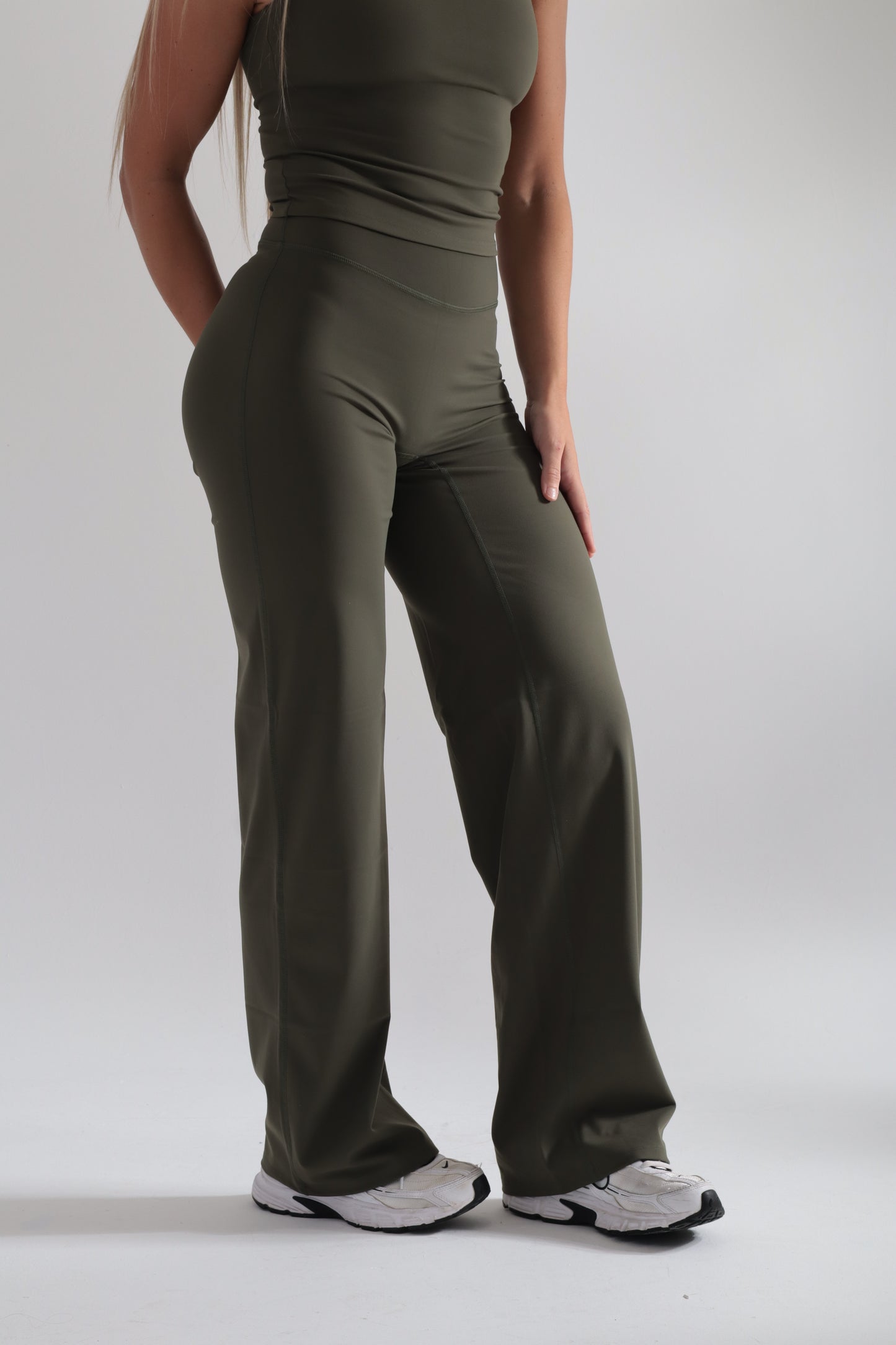 Cloudflow Straight Leg Bottoms - Classic Khaki