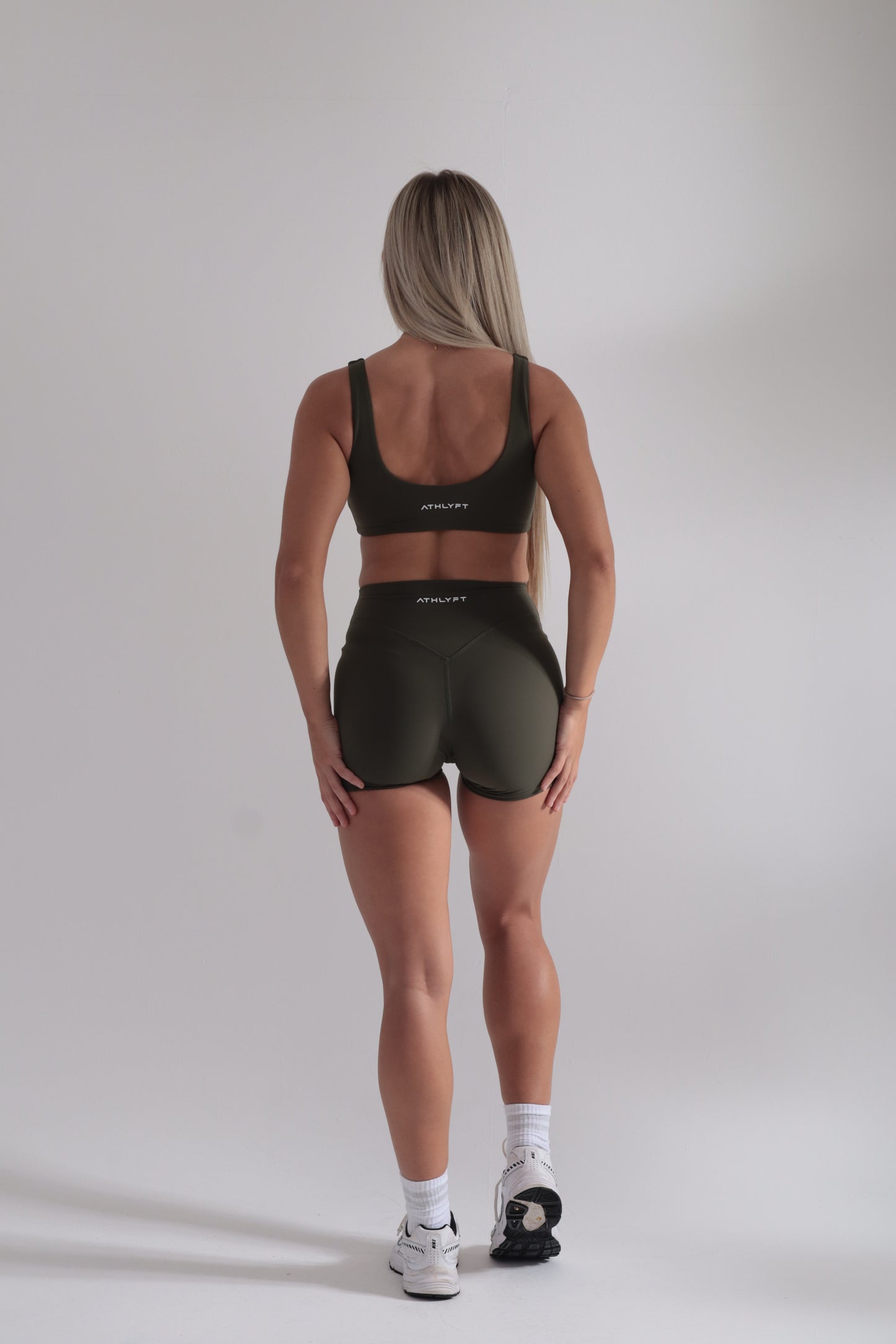 Cloudflow Shorts - Classic Khaki